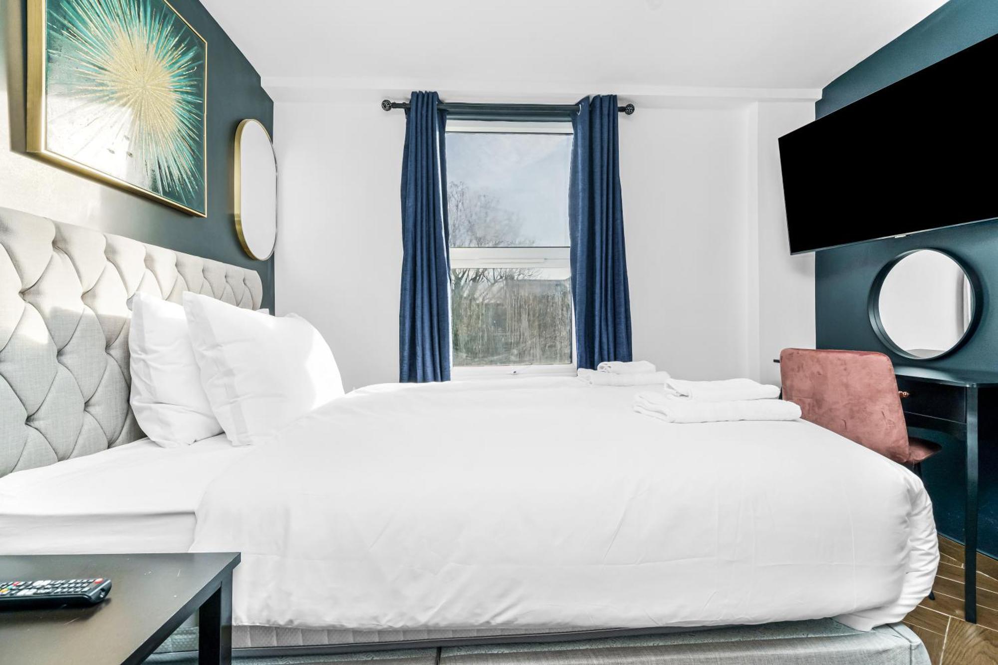 Aparthotel G Eighty Four Londra Esterno foto