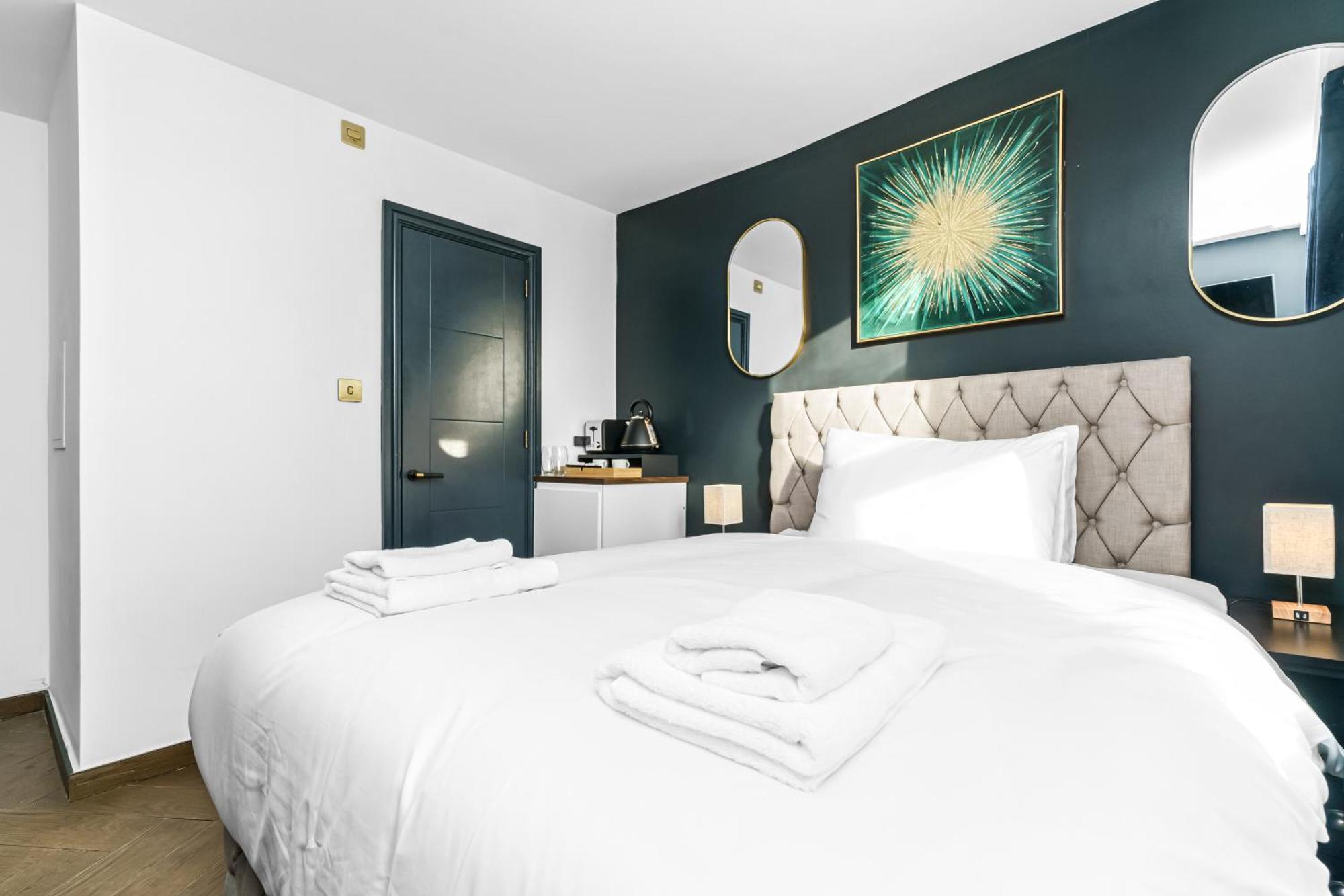 Aparthotel G Eighty Four Londra Esterno foto